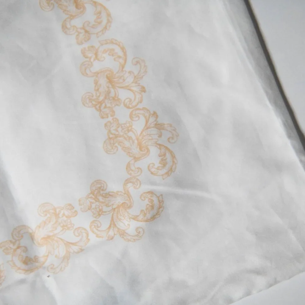 2 Pillowcases Hotel Du Cobb Dennis Basso Standard/Queen Size 100% Cotton